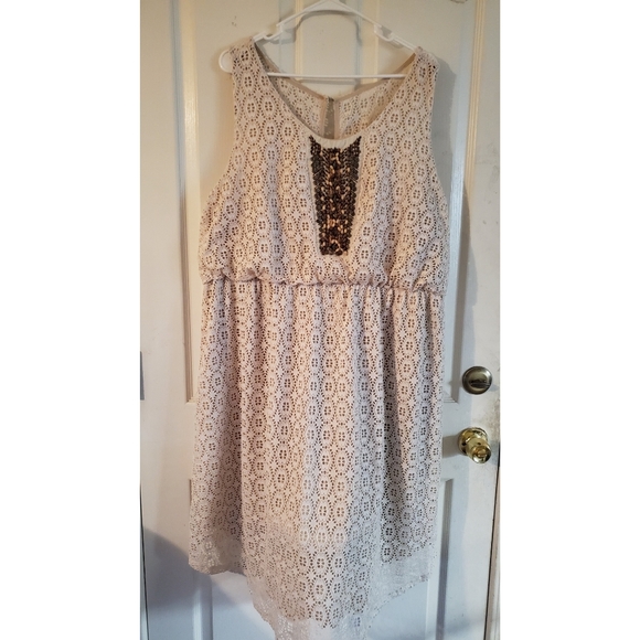 Dresses & Skirts - Maurices Lace Dreas